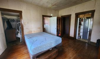 720 West St, Anthony, KS 67003