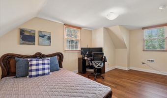 530 BABYLON Rd, Ambler, PA 19002