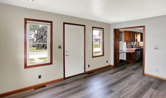 153 S 8th Ave, Beech Grove, IN 46107