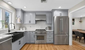 34 Wheeler Rd, Bolton, MA 01740