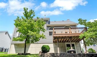 1971 Fox Pointe Dr, Arnold, MO 63010