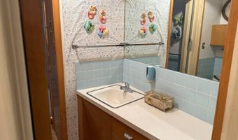 606 N Maple St, Ainsworth, NE 69210