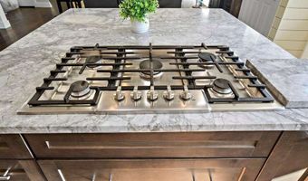 302 Bennett Farms Ct, Acworth, GA 30102