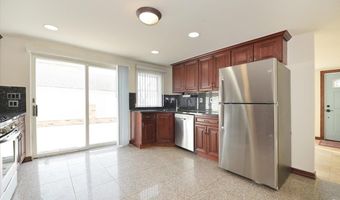 9 Cabot Rd W, Massapequa, NY 11758