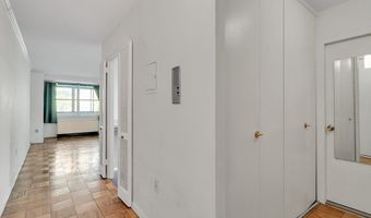 9 Hawthorne Pl 5K, Boston, MA 02114