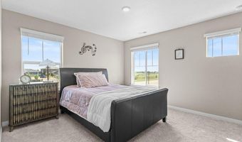 1661 Vantage Pkwy, Berthoud, CO 80513
