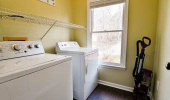 116 Laurel Springs Dr, Athens, GA 30606