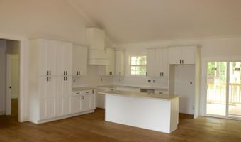 1392 Locust Dr, Arab, AL 35016