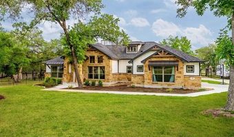 140 Wood Valley Dr, Adkins, TX 78101