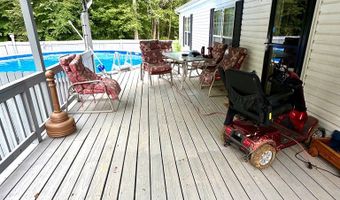 40 Lynn Ln, Big Sandy, TN 28221