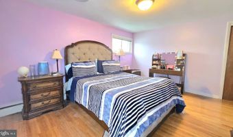 99 SPRINGFIELD Rd, Aldan, PA 19018