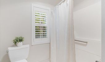 15109 2ND St, Aurora, OR 97002