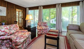 64 Old Kings Hwy S, Darien, CT 06820