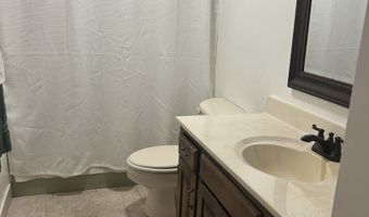 7 Harbour Vlg A, Branford, CT 06405