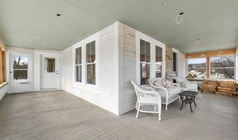 29 Main St, Alton, NH 03809