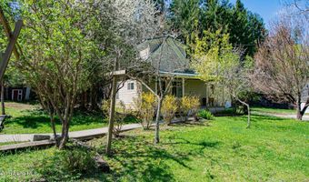 6962 Oak St, Bonners Ferry, ID 83805