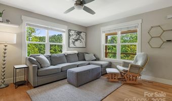 14 3rd St, Asheville, NC 28803