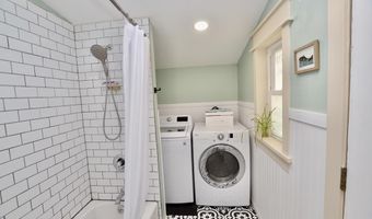 105 Lafountain St, Burlington, VT 05401