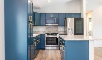 849 MANONO St, Hilo, HI 96720