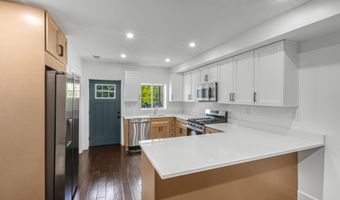 325 W LORRAINE Ave, Baltimore, MD 21211