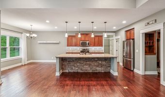 903 Baileys Grove Dr, Adel, IA 50003