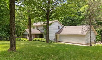 3355 Trading Post Trl S, Afton, MN 55001