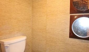 16 Hempstead Ave, Bangor, ME 04401