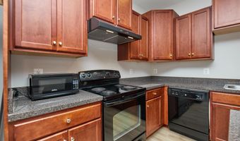 42612 GALBRAITH Sq, Broadlands, VA 20148