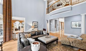 221 Allmond Ln, Alpharetta, GA 30004