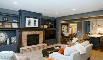 6800 Thornapple River Dr SE, Alto, MI 49302