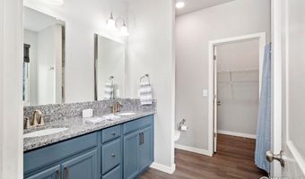 633 Conestoga Dr, Ault, CO 80610