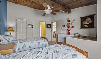 104 Robin Ave, Atlantic Beach, NC 28512