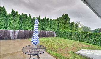 75 Selma St, Cranston, RI 02920
