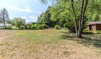 210 Essex Rd, North Kingstown, RI 02852