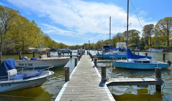 1195 HIGHVIEW Dr, Annapolis, MD 21409