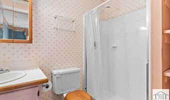 350 Marigold Ln, Ararat, VA 24053