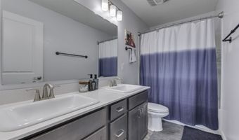 928 Ridge Rock Ln, Bargersville, IN 46106