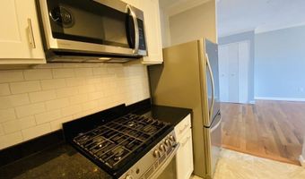 144 Kenrick St 34, Boston, MA 02135