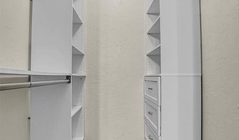 1809 Comet St, Altus, OK 73521