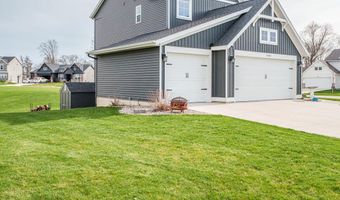 7542 Shorewood St, Allendale, MI 49401