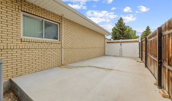 5030 E 17th St, Casper, WY 82609