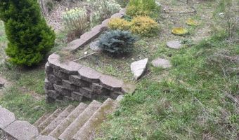 180 Nature Ln, Arcata, CA 95521