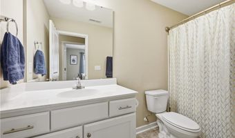 889 Berg St, Asheboro, NC 27203
