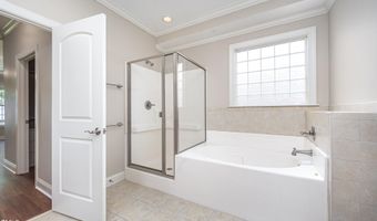 8007 Crookneck Dr, Angier, NC 27501