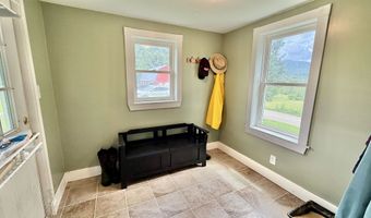 1823 Lost Nation Rd, Bakersfield, VT 05448