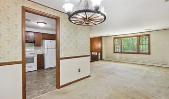 10 New Light Dr, Danbury, CT 06810