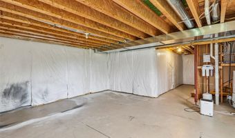4704 NE Hayes Dr, Ankeny, IA 50021