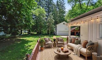 115 Delano St, Allegan, MI 49010