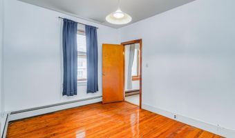 30 W 9TH St 2, Bayonne, NJ 07002