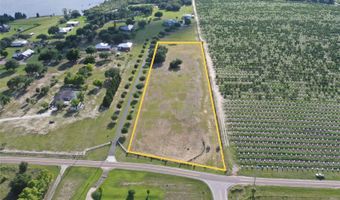 551 ADAMS BARN Rd, Auburndale, FL 33823